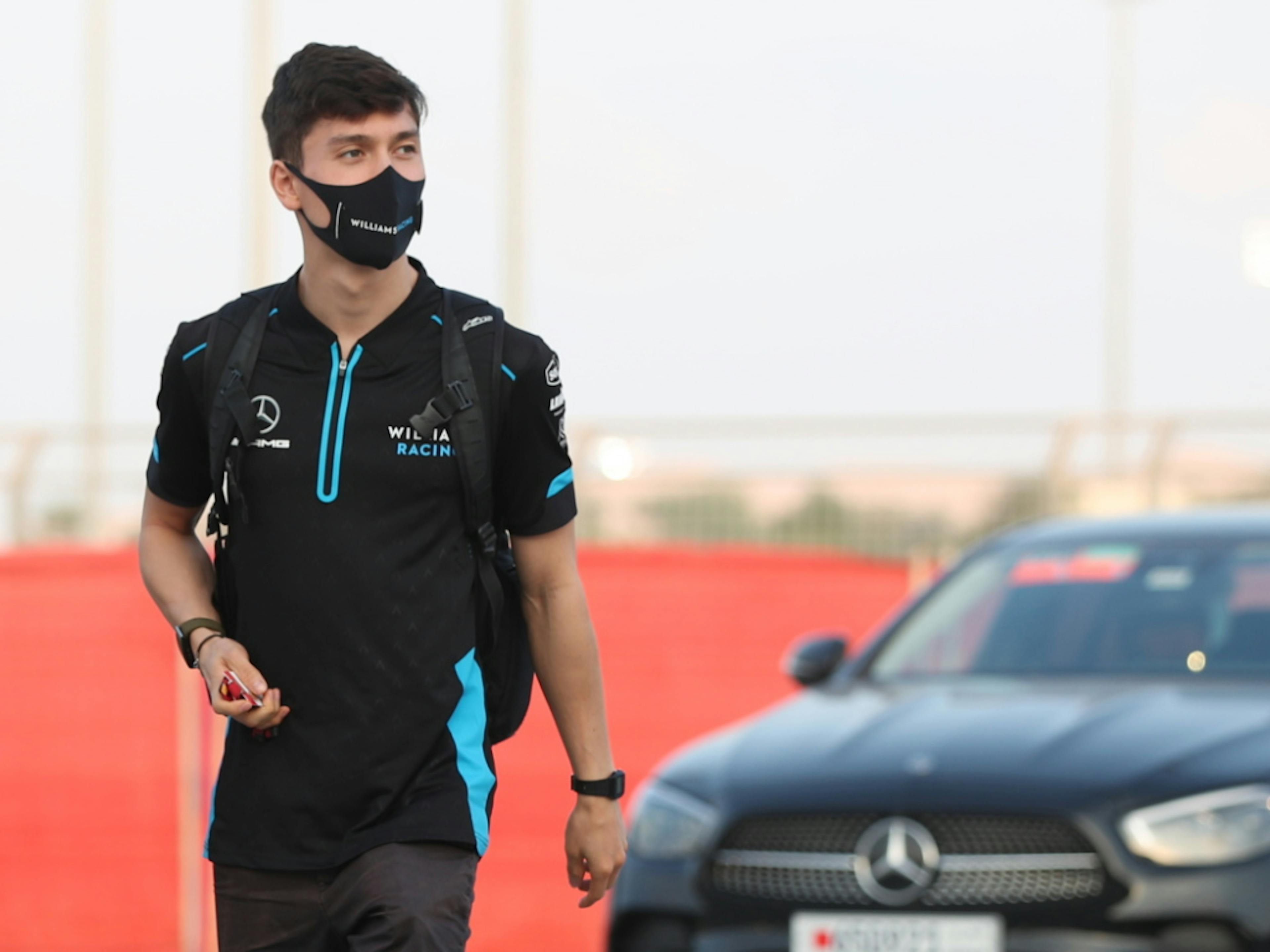 George Russell a réalisé le meilleur temps de la première séance d'essais à Sakhir au volant de la Mercredes de Lewis Hamilton.