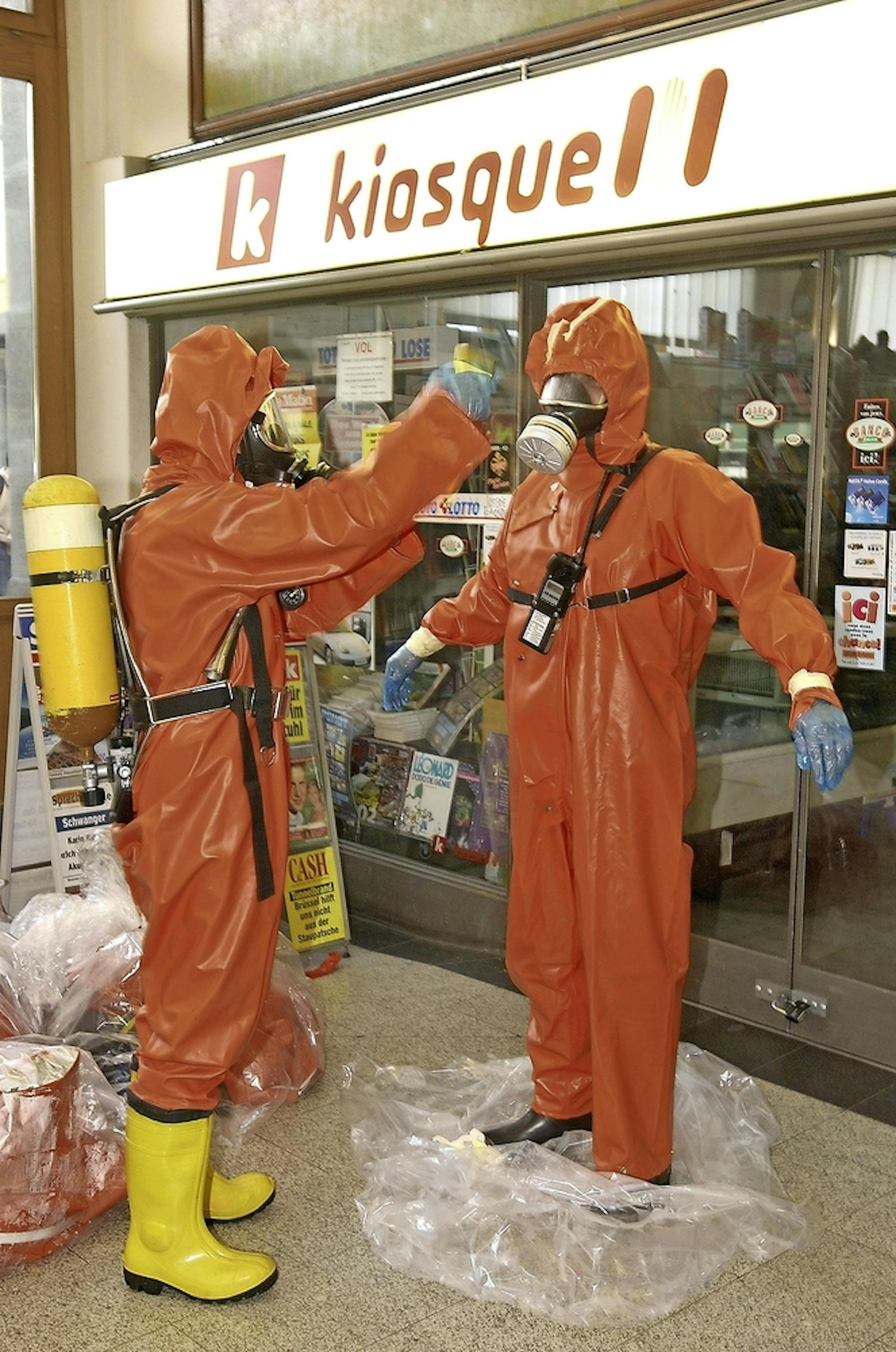 Alerte à l’anthrax en octobre 2001 à la gare de Fribourg. Le bioterrorisme au moyen d’enveloppes postales contaminées au bacille du charbon a fait cinq morts cette année-là aux Etats-Unis. 