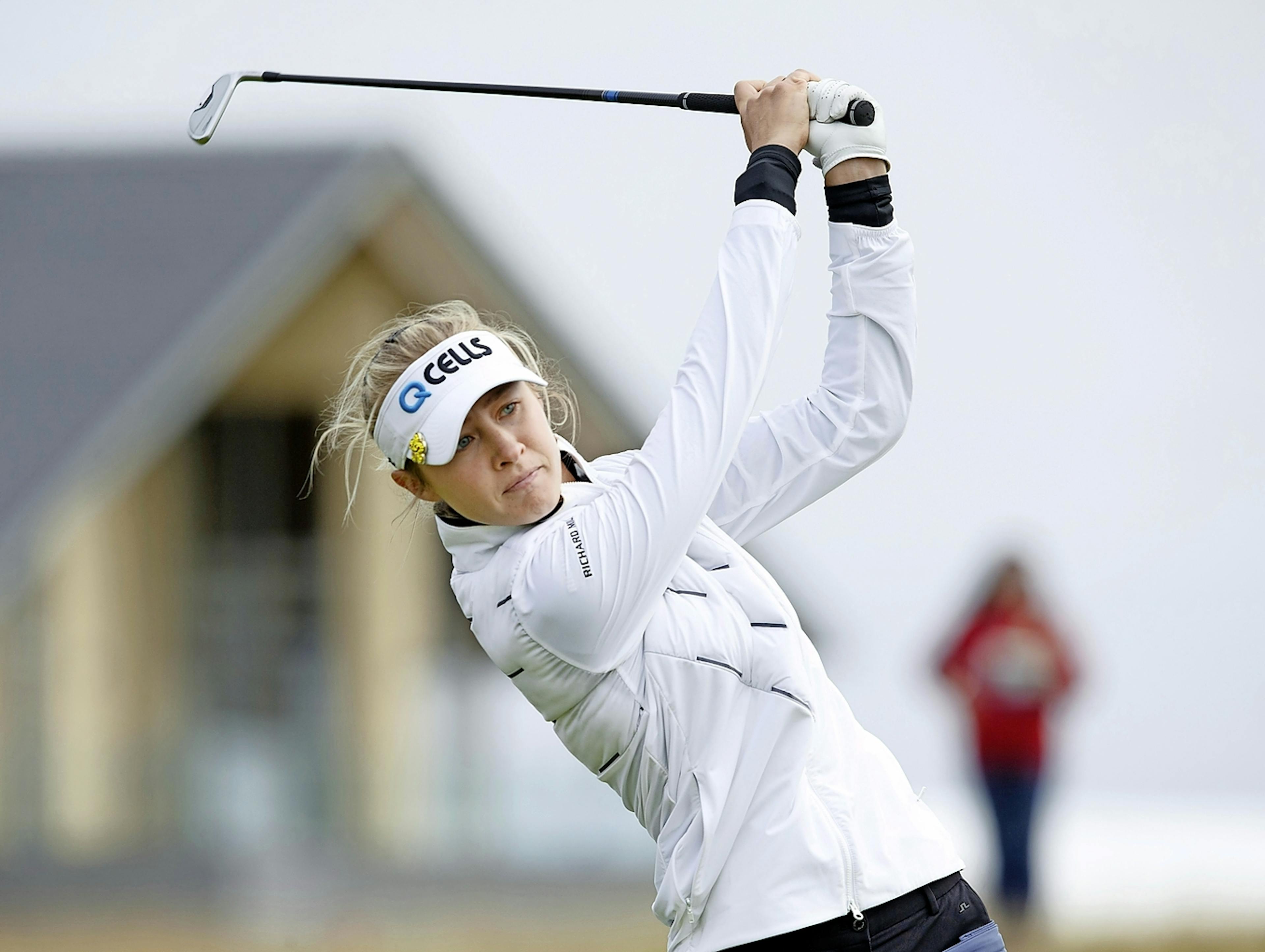 epa09420583 Nelly Korda of the US in action during the AIG Women's Open golf tournament at Carnoustie, Scotland, Britain, 19 August 2021.  EPA/Robert Perry