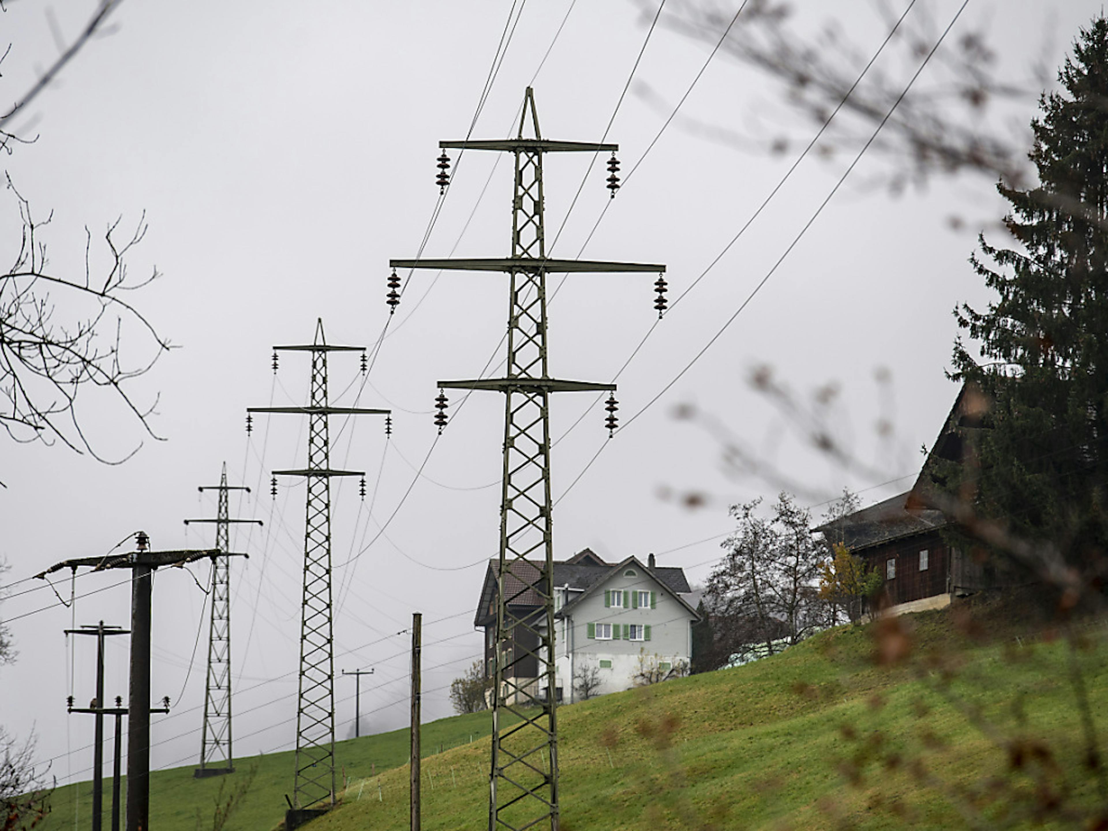 Plutôt qu'une aide aux ménages, c'est une restructuration totale du marché de l'électricité qui est urgente, selon le PS (photo d'illustration).