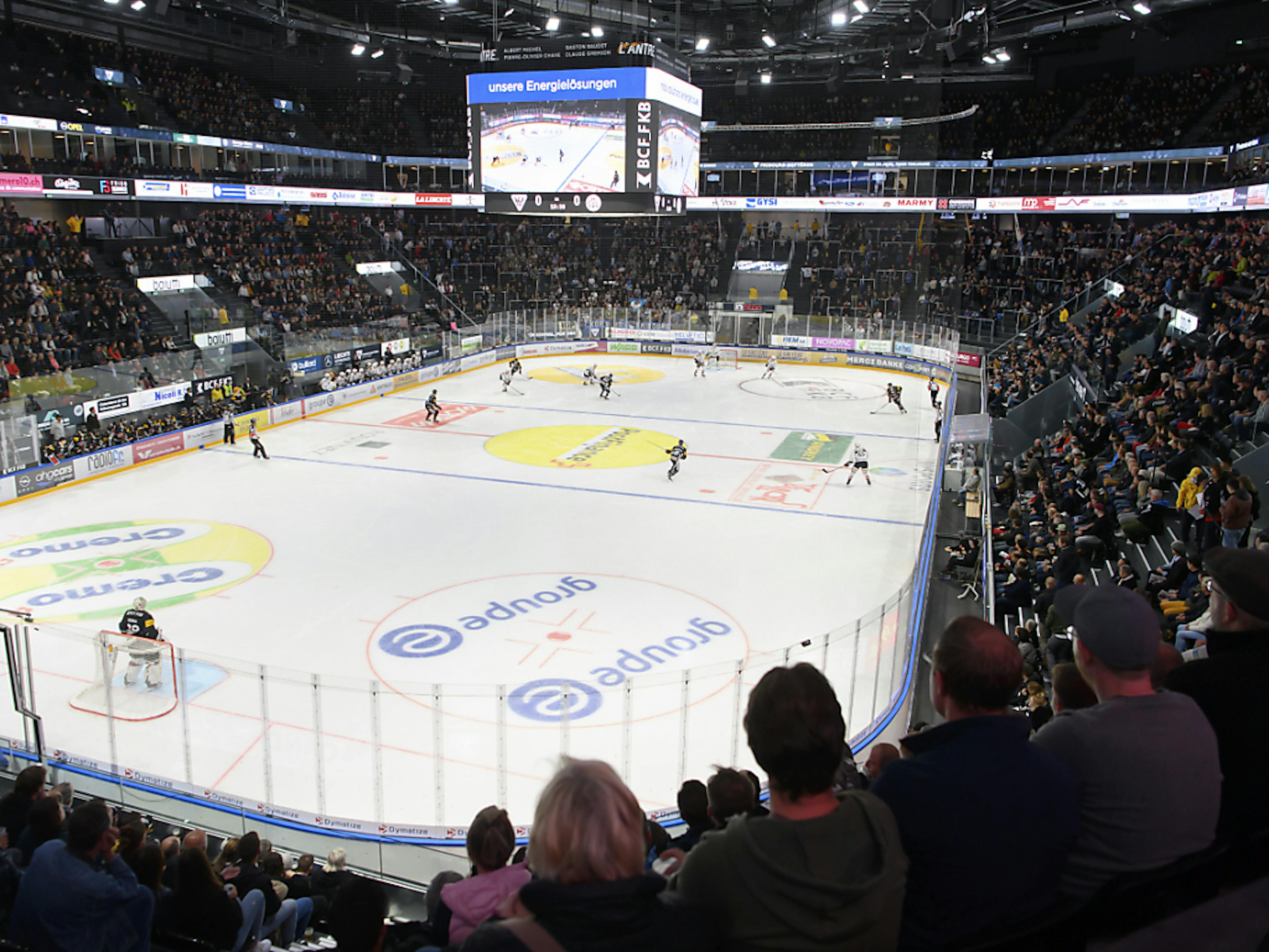 Le crédit d'engagement accepté par le National permettra entre autres de soutenir le championnat du monde masculin de hockey sur glace 2026 qui se déroulera notamment à Fribourg, et plus particulièrement à la BCF-Arena (archives).