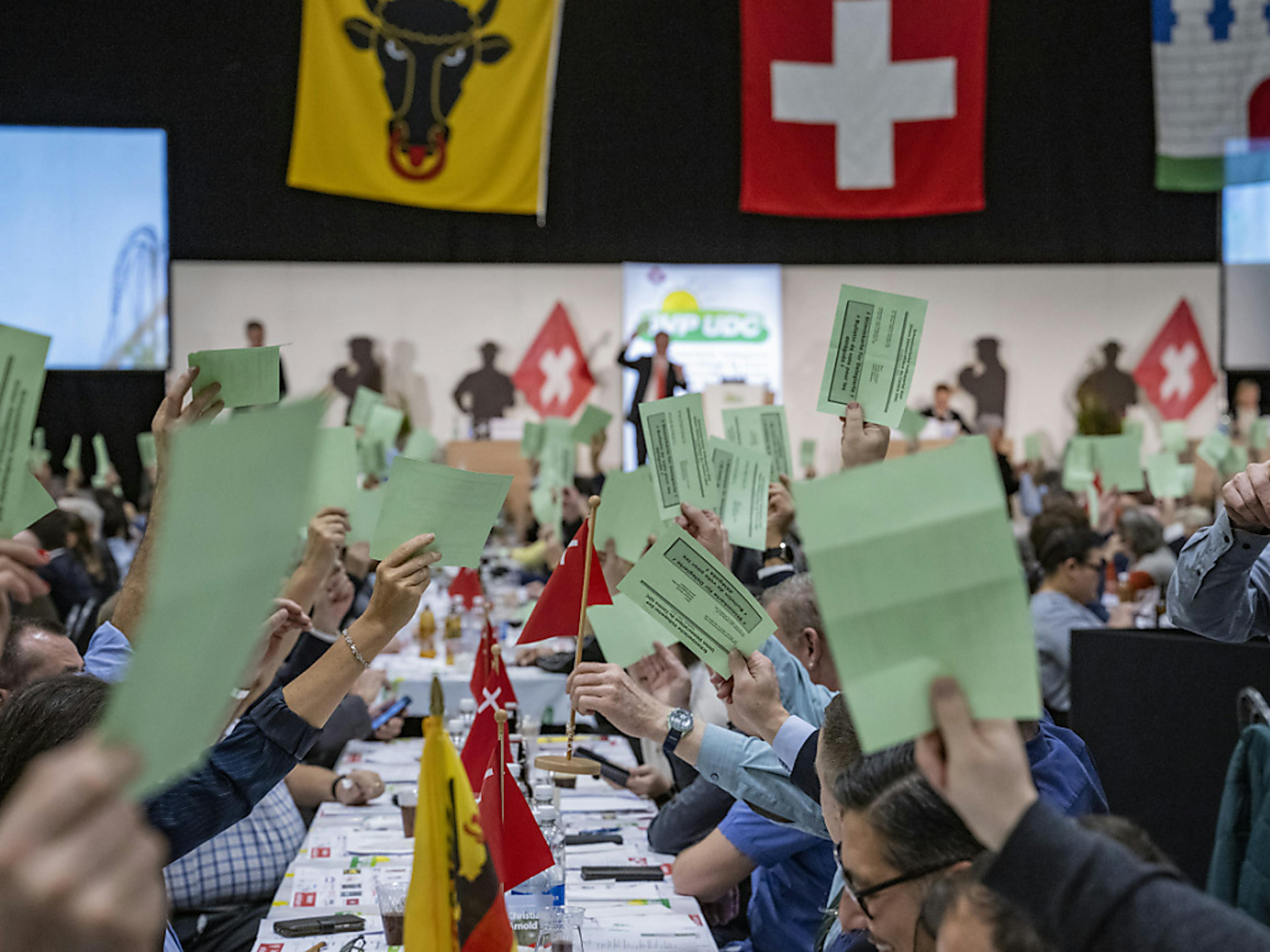 Les quelque 350 délégués UDC ont donné leurs mots d'ordre pour le 3 mars.